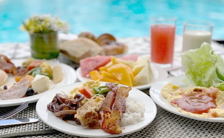 セブナビ親子留学ホテル寮の優雅な朝食一例