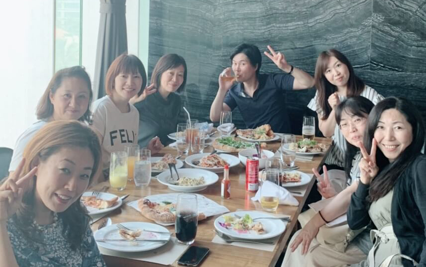 親子留学 親子留学期間中に企画されたパパママ合同ランチ会