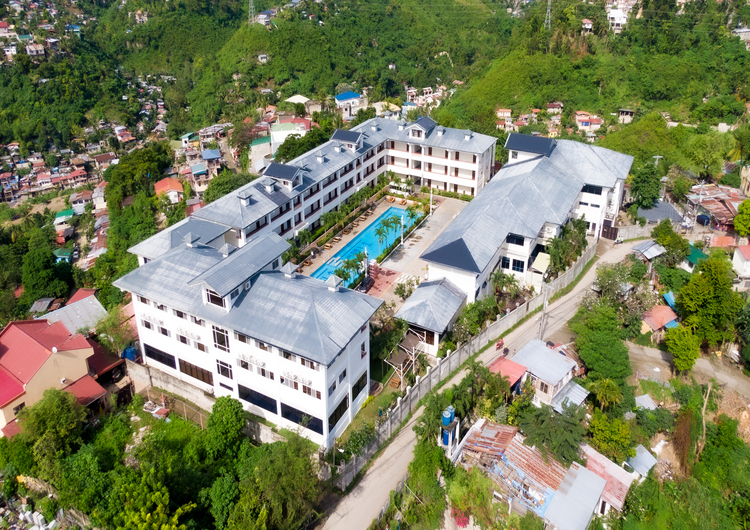 自然に囲まれたキャンパス