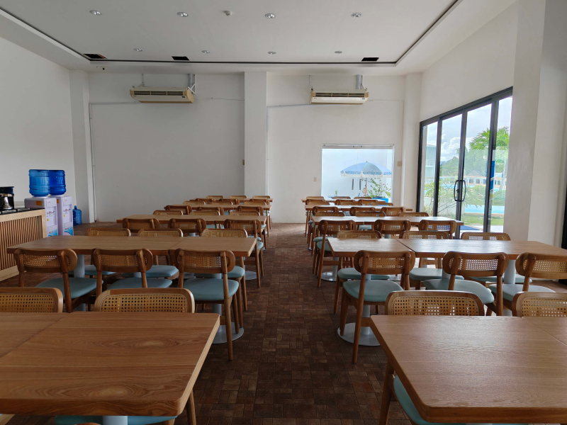 Restaurant 2