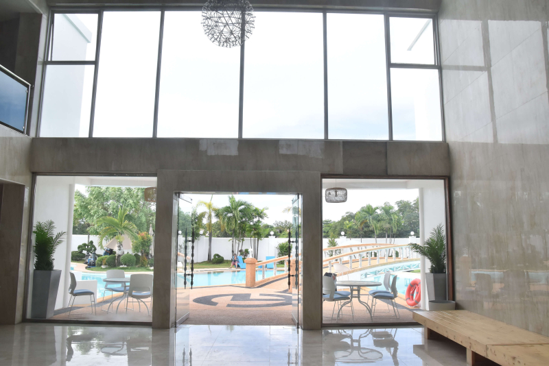 Lobby 3