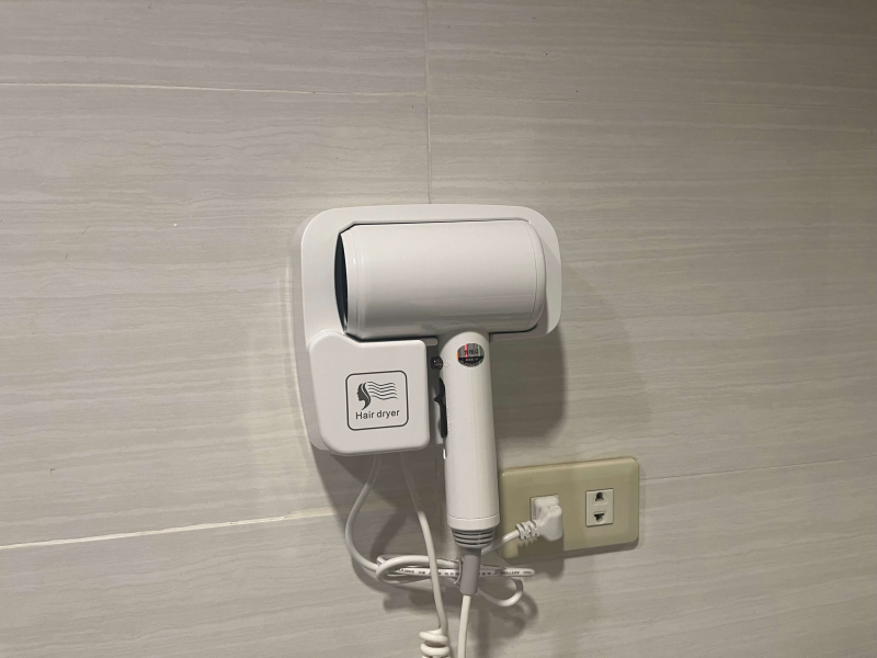 Lavatory1