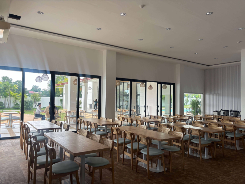 Restaurant 5