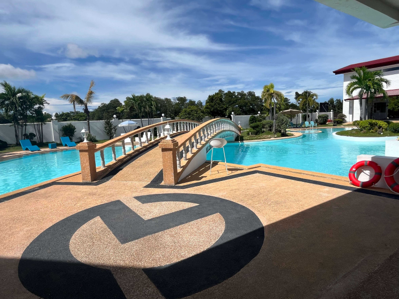 Pool 2