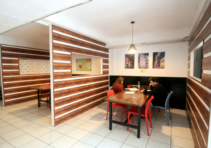 ネイティブ講師の授業は無料で受講可