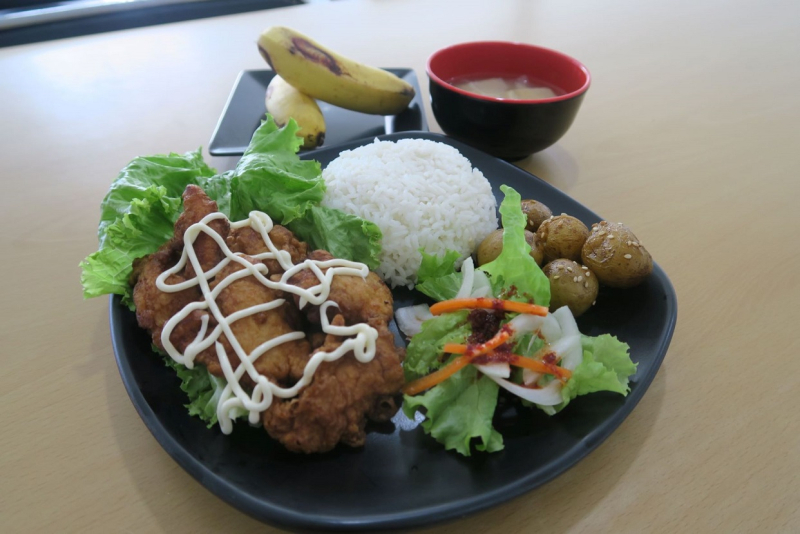 世界の味と日本の味を楽しめる食事環境